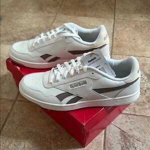 Reebok Men's White and Gray Classic Sneakers